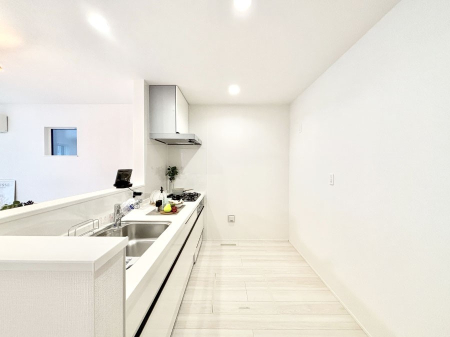 �L�b�`�� ��Ƃ肠��L�b�`���ł͂��Ƒ��Ɗy�������������ł��܂��B