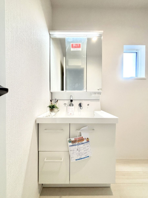 ���ʑ�E���ʏ� �傫�����₷���O�ʋ��Ő�����������ʑ�́A�g�����Ȃ݃`�F�b�N�┧�̂������ɂ������߂ł��B 