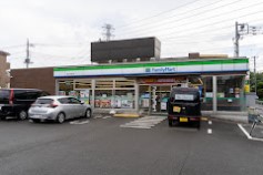 ���ӊ� �R���r�j 230m �t�@�~���[�}�[�g ��R�����ʂ�X