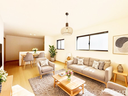 ���r���O �������������͋C�̂k�c�j�͉Ƒ��݂�Ȃ̉��K��ԁ��Ƌ��CG�ł�