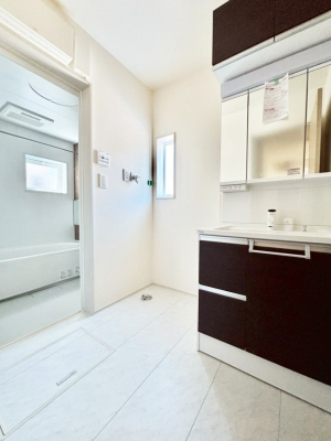 ���̑� ���������Ă���̂Ŏ��C�̑����ꏊ�ł����C���\���s���܂��B�����̐g�x�x���C�����ǂ��I