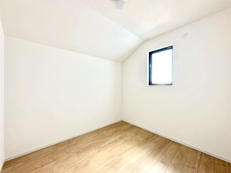 �q������ ������̂₳���������S�n�悢�v���C�x�[�g���[��