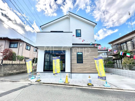 ���n�O�ώʐ^ �������ꂽ�O�ρA�㎿�ȏZ��Ԃ��L���鎺���͉i�����S���ĉ߂�����Z���ł��B 