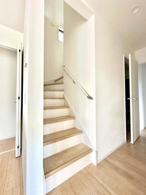 ���̑� �K�i�͎肷��t���Ȃ̂ŏ����Ȃ��q���܂₲����̕������S�ł�  