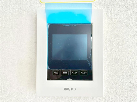 ���̑����� TV���j�^�[�t�C���^�[�t�H�����t���Ă��ăZ�L�����e�B�[��