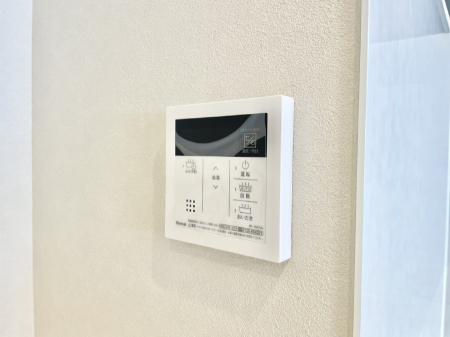 ���̑����� �X�C�b�`1�ň��ʂ̓��𗁑��ɒ�������A�ۉ���ǂ��������\�I