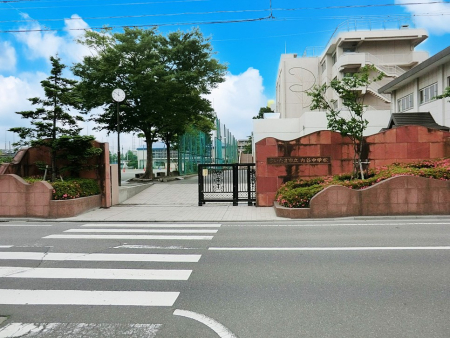 ���ӊ� ���w�Z 1500m �������܎s�����J���w�Z