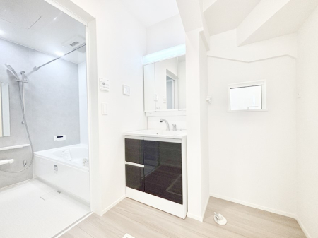 ���̑� �g�x�x���X���[�Y�ɂ����Ȃ���E�ߏ�B