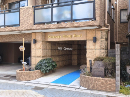 �G���g�����X -