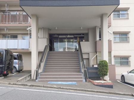 �G���g�����X -