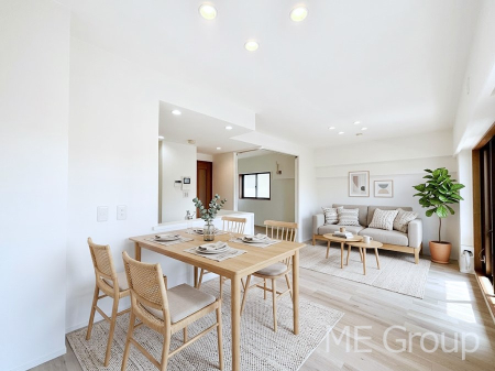 ���r���O �������������͋C�̂k�c�j�͉Ƒ��݂�Ȃ̉��K��ԁ@���Ƌ��CG�ł�