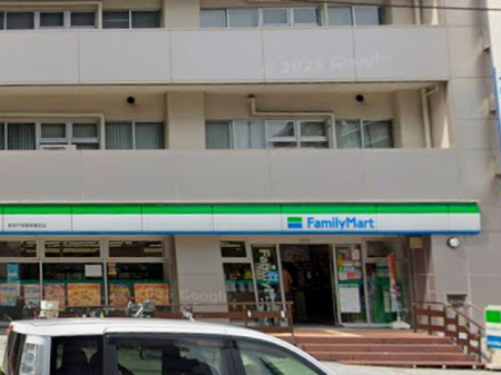 ���ӊ� �R���r�j 170m �t�@�~���[�}�[�g �V�h�˒ˌx�@���O�X