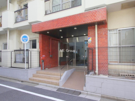 �G���g�����X -