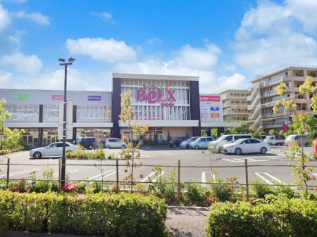 ���ӊ� �X�[�p�[ 300m �x���N�X ���ԏM�n�X