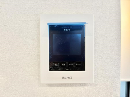 ���̑����� TV���j�^�[�t�C���^�[�t�H�����t���Ă��ăZ�L�����e�B�[��
