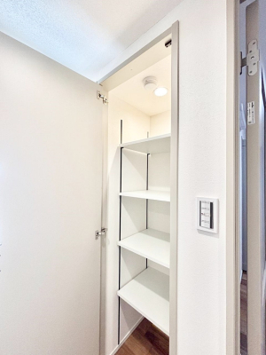 ���[ �L�����[�B�|���p�����p�i�̃X�g�b�N�Ȃǂ�����������[�B