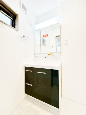 ���ʑ�E���ʏ� �O�ʋ��L���r�l�b�g�E�V�����[�t�����ʉ��ϑ�ŖZ�������̐g�x�x���X���[�Y�ɁI