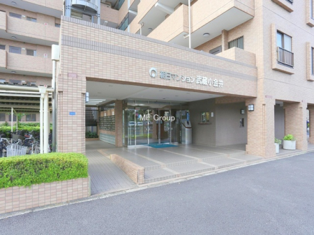 �G���g�����X -