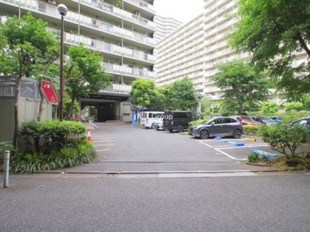 �G���g�����X -