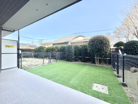 �o���R�j�[ �e���X�ł͐S�n�悢���������Ȃ��炨���󕨂����������I