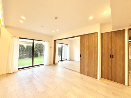 ���r���O �傫�ȑ����炽���Ղ�̗z���ƕ����������郊�r���O