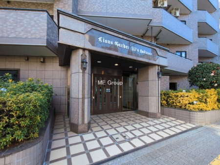 �G���g�����X -