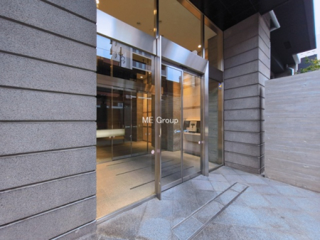 �G���g�����X -