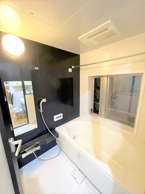 ���� ����̔�������Ă���閾�邢�������̂���o�X���[��  