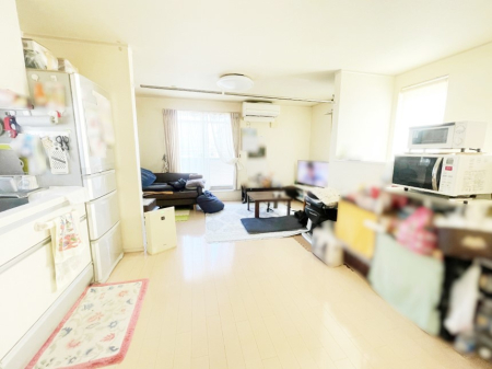 ���̑����� �Ƒ������R�ƏW�܂�e���̃X�y�[�X�ɂȂ肻��