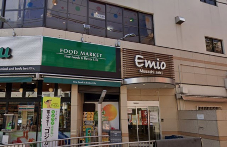 ���ӊ� �V���b�s���O�Z���^�[ 2100m �G�~�I ������