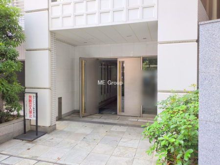 �G���g�����X -