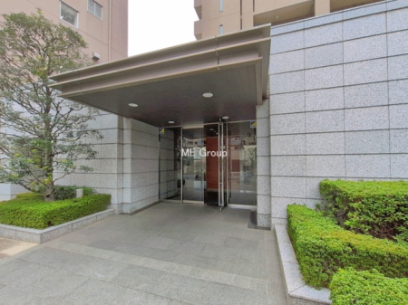 �G���g�����X -