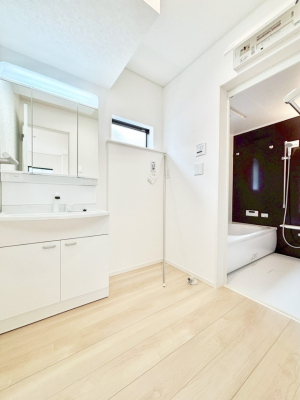 ���̑� ���̂��閾�邢�����h���[�X�y�[�X