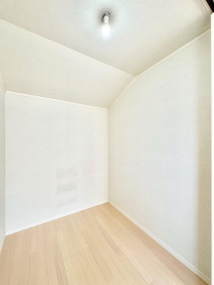 ���̑� �E�H�[�N�C���N���[�[�b�g�t���Ő�����Ԃ��L�����p�ł��܂��B