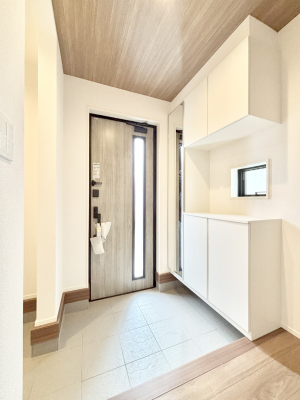 ���� ����I�𗘗p���āA���z�������������q�l�������ĂȂ��ł��܂��B