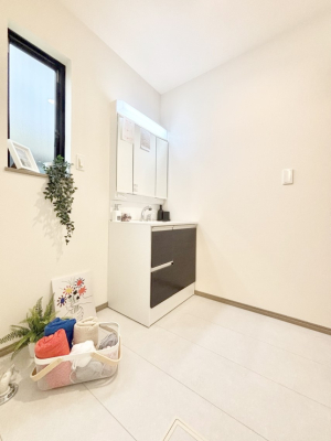 ���̑� ���������Ă���̂Ŏ��C�̑����ꏊ�ł����C���\���s���܂��B�����̐g�x�x���C�����ǂ��I