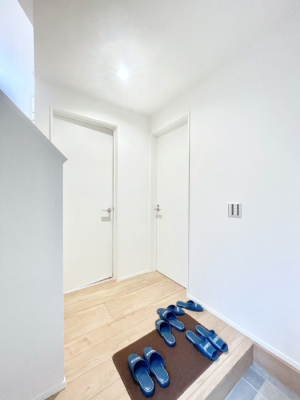 ���� �Ƒ��̋A��₨�q�l�������������}���錺��  