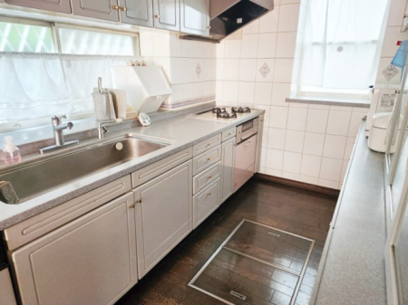 �L�b�`�� �L�X�Ƃ����g������̗ǂ��L�b�`���œ��X�̂��������y�����Ȃ肻��