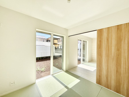 ���̑����� �a���͖����̕�炵�ɖ����ƈ��炬�������炵�Ă���܂�