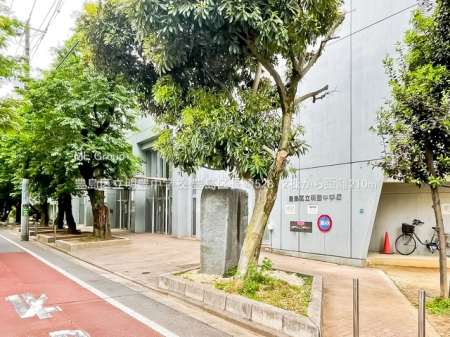 ���ӊ� ���w�Z 210m �L���旧���L���w�Z