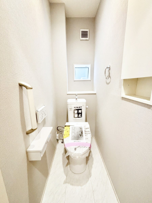 �g�C�� �E�H�V�����b�g�t���g�C����1�K��2�K���ꂼ��ɔz�u����Ă��ĂƂĂ��֗��ł��B 