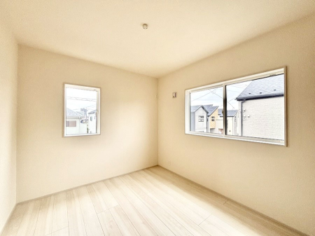 ���̑����� 2�ʍ̌��̗m���B��������荞�ޗz�����������S�̂�D������ݍ��݂܂��I