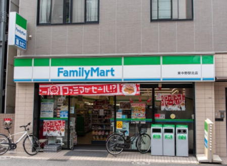 ���ӊ� �R���r�j 100m �t�@�~���[�}�[�g ������w�k�X