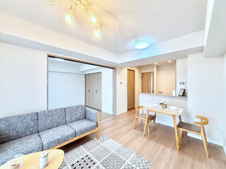 ���r���O �Ƒ��ꏏ�ɂ��H�����y���݂����Ȃ�L�X���r���O�_�C�j���O