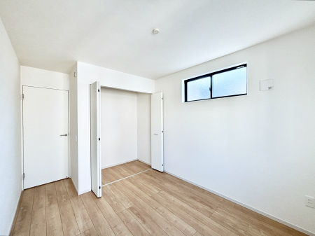 �q������ �q�������ɂ��������߂Ȏ��[�X�y�[�X�����Ղ�̋���