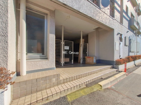 �G���g�����X -