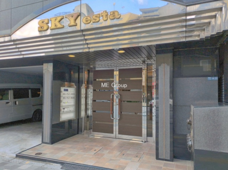 �G���g�����X -