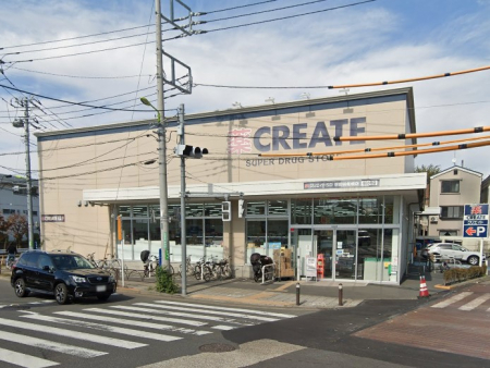 ���ӊ� �h���b�O�X�g�A 300m �N���G�C�g�r�E�c ���c�J�D���X