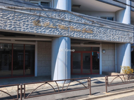 �G���g�����X -