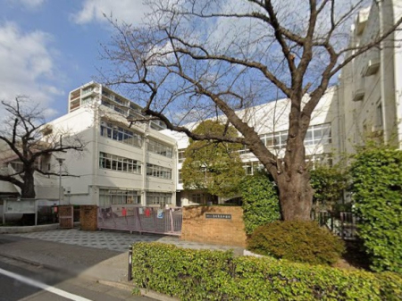 ���ӊ� ���w�Z 440m ���旧�u����ܒ��w�Z